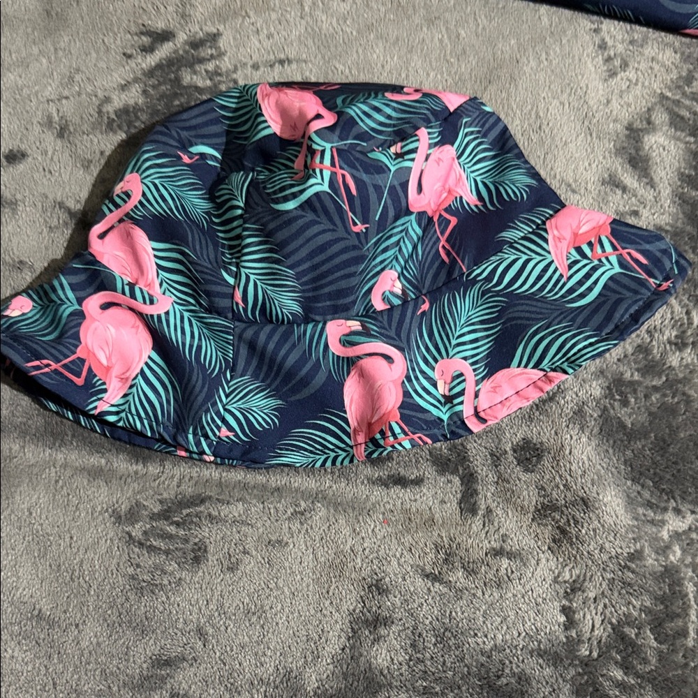 Flamingo Print Baby Romper - Picture 4 of 5